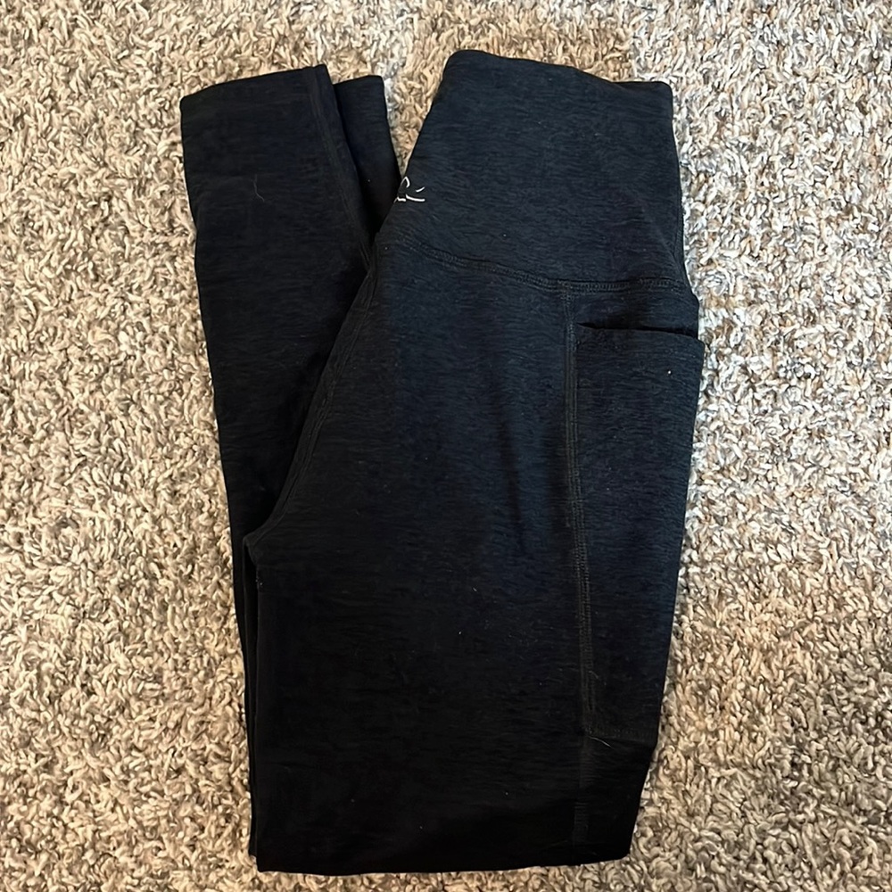 Heather grey beyond yoga leggings